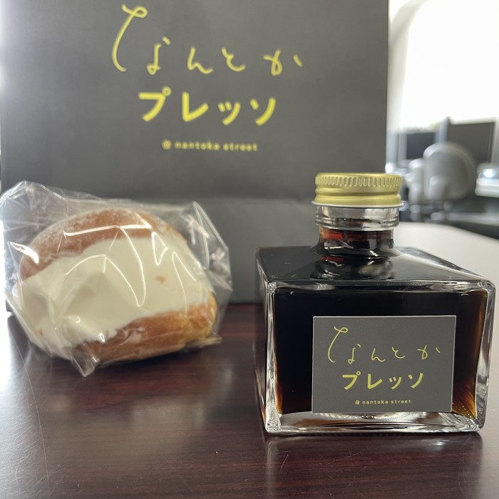 マリトッツオとコーヒー